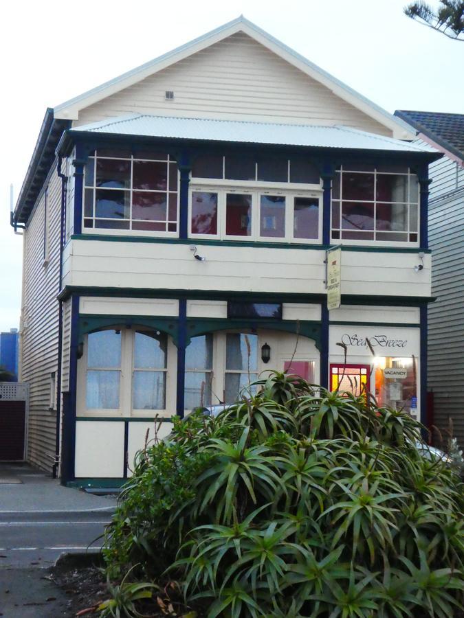 Hotel Sea Breeze Napier Esterno foto