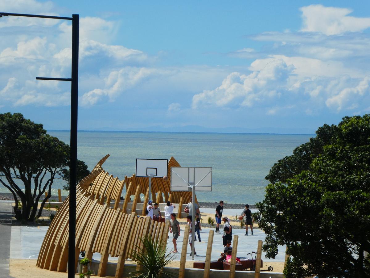 Hotel Sea Breeze Napier Esterno foto