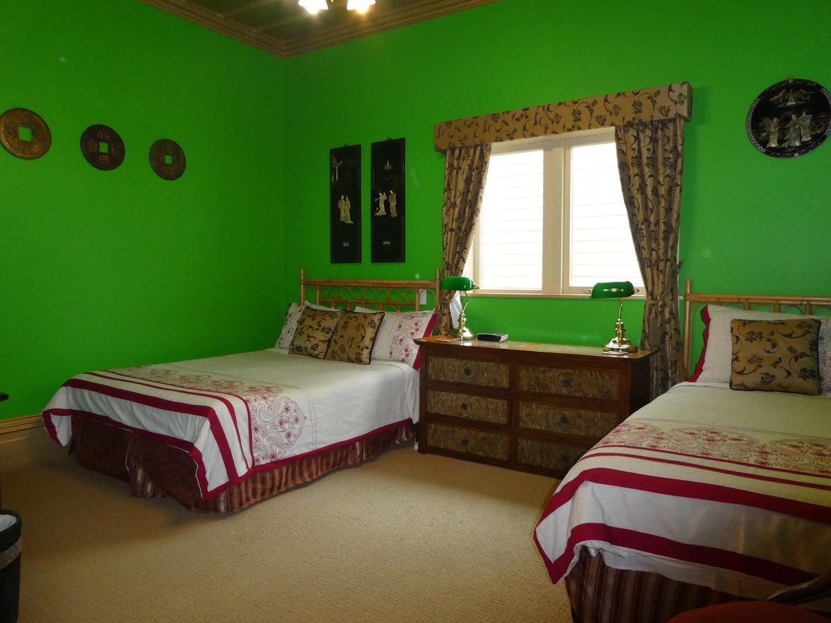 Hotel Sea Breeze Napier Esterno foto